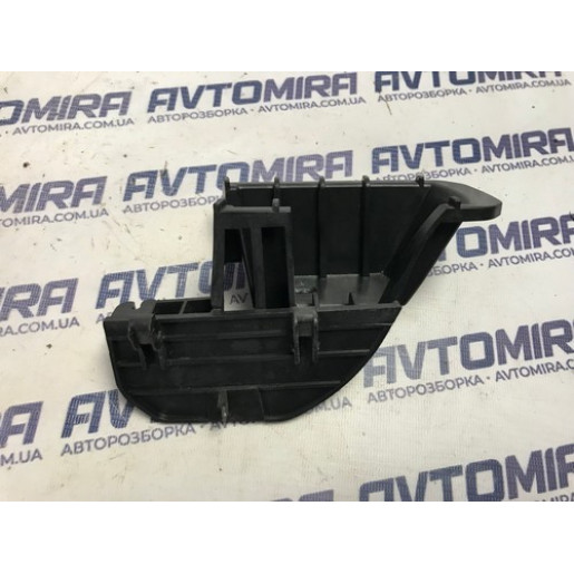 Кронштейн двері задньої лівої Peugeot 308 SW 2013-2021 9677665080